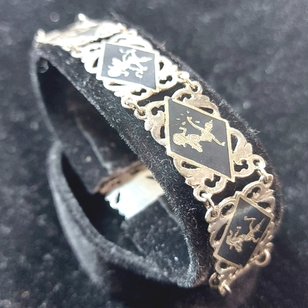 Antique Silver Siamese Dancer Link Bracelet